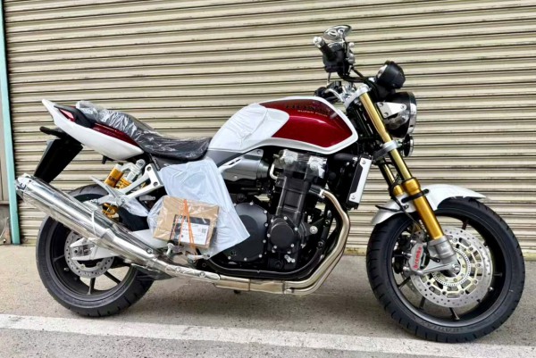 Sản xuất giới hạn Honda CB1300SF SP Final Edition bản cuối cùng bất ngờ về Việt Nam Sản xuất giới hạn Honda CB1300SF SP Final Edition bản cuối cùng bất ngờ về Việt Nam