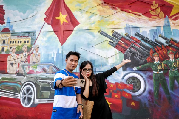 Bích họa 'Việt Nam tươi đẹp' của Công an TP.HCM xác lập kỷ lục lớn nhất Việt Nam