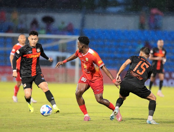 Hoàng Đức và Ninh Bình khởi đầu như mơ tại V-League: Mở cửa miễn phí trận gặp Thanh Hóa