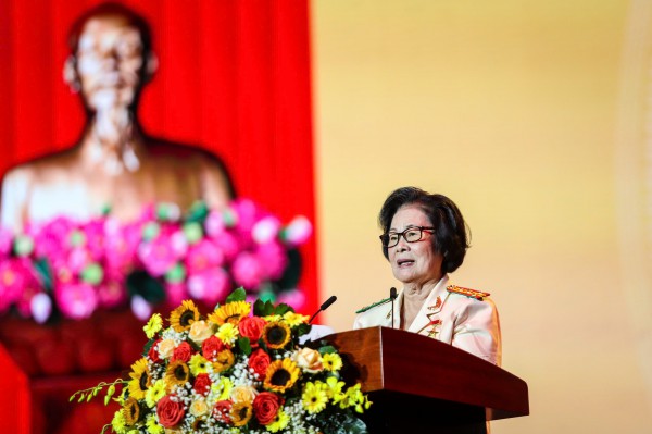 Công an TP.HCM luôn xung kích tuyến đầu bảo vệ bình yên cho nhân dân