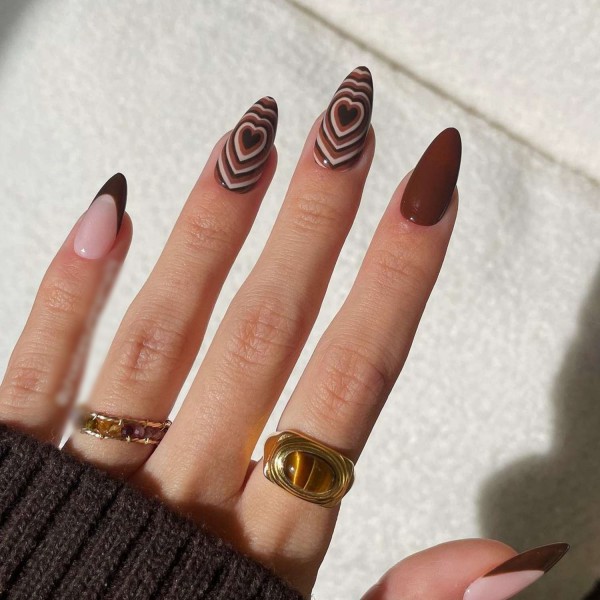 Gam màu nail chuẩn xu hướng mùa thu cho cô nàng tối giản