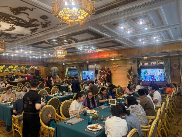 Ngày đầu tháng Vu Lan: Rủ nhau đi ăn chay cho lòng an yên