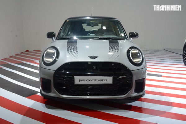 Ô tô cỡ nhỏ đậm chất chơi MINI John Cooper Works 2025 có gì mới? Ô tô cỡ nhỏ đậm chất chơi MINI John Cooper Works 2025 có gì mới?