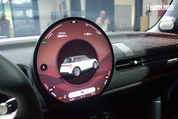 Ô tô cỡ nhỏ đậm chất chơi MINI John Cooper Works 2025 có gì mới? Ô tô cỡ nhỏ đậm chất chơi MINI John Cooper Works 2025 có gì mới?