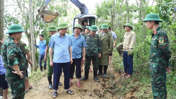 Hình ảnh hàng ngàn ngôi nhà ở Thanh Hóa ngập trong nước lũ Hình ảnh hàng ngàn ngôi nhà ở Thanh Hóa ngập trong nước lũ
