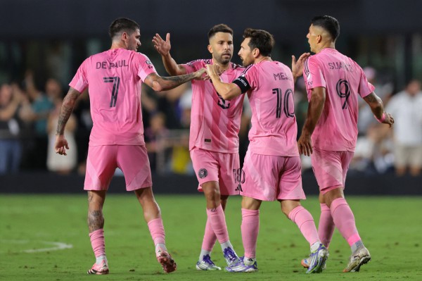 Messi lập cú đúp ‘tuyệt đối điện ảnh’, Inter Miami vào chung kết Leagues Cup ngoạn mục Messi lập cú đúp ‘tuyệt đối điện ảnh’, Inter Miami vào chung kết Leagues Cup ngoạn mục