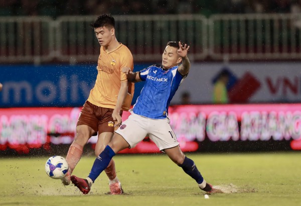 Bóng đá TP.HCM trọn niềm vui ngày ra quân V-League: Mùa này sẽ rất khác!