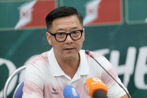 CLB Công an TP.HCM đăng ký HLV Lê Huỳnh Đức và chân sút Tiến Linh dự V-League CLB Công an TP.HCM đăng ký HLV Lê Huỳnh Đức và chân sút Tiến Linh dự V-League