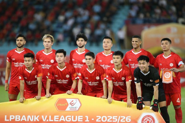 Đằng sau toan tính ‘lạ’ của HLV Kim Sang-sik ở vị trí thủ môn Đằng sau toan tính ‘lạ’ của HLV Kim Sang-sik ở vị trí thủ môn