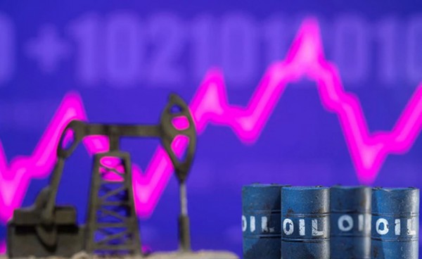 Giá xăng dầu hôm nay 25.8.2025: Tiếp tục tăng?