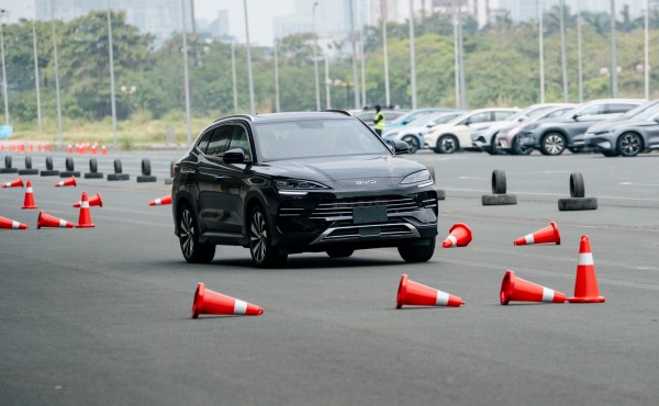 Lốp ô tô điện có thực sự mòn nhanh hơn xe xăng?
