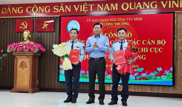 Tây Ninh: Địa bàn 'có chuyện' là trách nhiệm của đội trưởng Quản lý thị trường