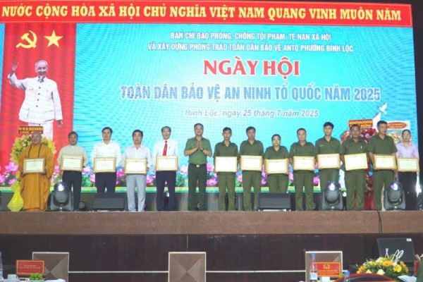 Toàn dân bảo vệ an ninh Tổ quốc