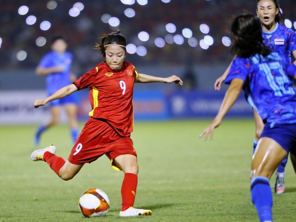 Trận tranh HCĐ AFF Cup 2025 hôm nay: Đội tuyển nữ Việt Nam quyết đánh bại Thái Lan