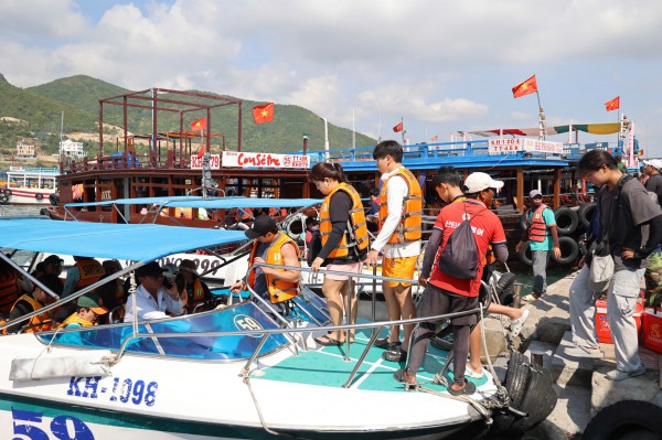 Từ ngày 25.8 sẽ thu phí tham quan vịnh Nha Trang