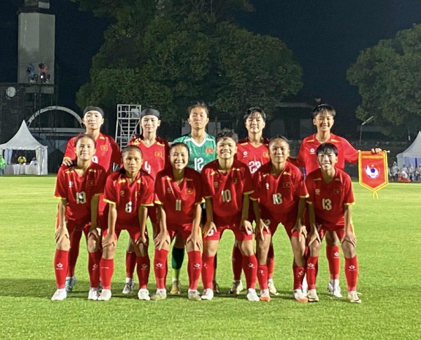 Việt Nam thắng đậm Campuchia 5-0 ở trận mở màn U.16 nữ Đông Nam Á Việt Nam thắng đậm Campuchia 5-0 ở trận mở màn U.16 nữ Đông Nam Á