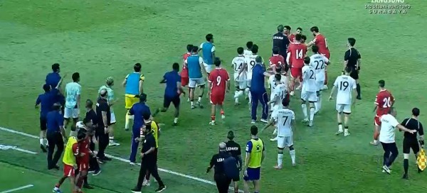 Sao nhập tịch giúp Malaysia đánh bại Palestine, Indonesia hòa Li Băng ở trận đấu ‘xấu xí’