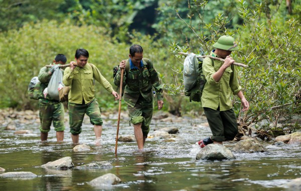'Biệt đội bẫy ảnh' săn tìm dấu chân thú hoang
