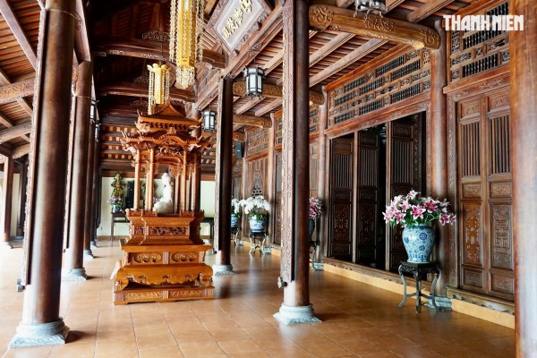 Bên trong chùa cổ gần 200 năm ở Đồng Tháp Bên trong chùa cổ gần 200 năm ở Đồng Tháp