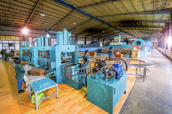 Cao su Chư Sê - Kampong Thom: Đơn vị đầu tiên trên thế giới đạt chứng nhận PEFC EUDR
