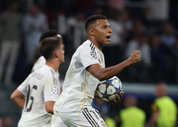 Mbappe giúp Real Madrid chật vật giành 3 điểm, Arsenal thắng nhờ ‘bài dị’ của HLV Arteta