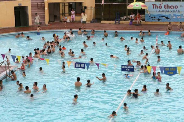Bao giờ tầm vóc người Việt Nam được cải thiện: Bữa ăn học đường chưa ‘ngon’