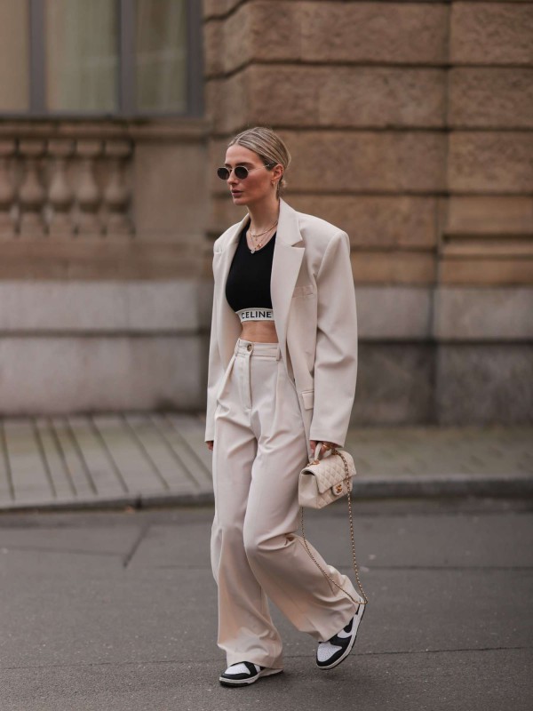 7 kiểu áo khoác làm mới phong cách mùa thu