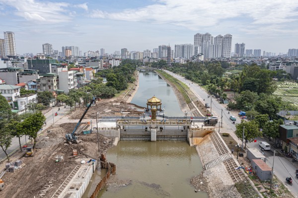 Hiện trạng sông Tô Lịch sau khi bổ cập 2 nguồn nước