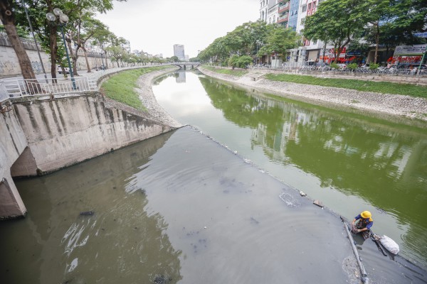 Hiện trạng sông Tô Lịch sau khi bổ cập 2 nguồn nước