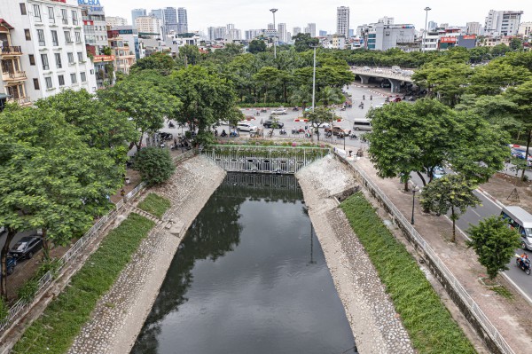 Hiện trạng sông Tô Lịch sau khi bổ cập 2 nguồn nước