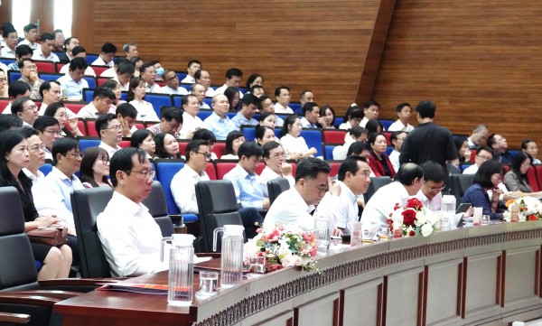 TP.HCM sẽ kiểm điểm bí thư, chủ tịch phường xã chậm trễ giải phóng mặt bằng