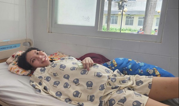 TP.HCM: Phẫu thuật thành công ca ghép bàn tay vào chân cho bệnh nhân mang song thai