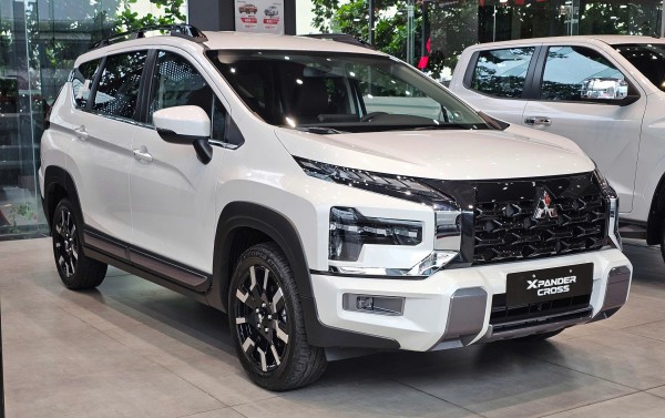 Xe MPV máy xăng dưới 700 triệu tại Việt Nam 'đua' giảm giá, làm mới mẫu mã