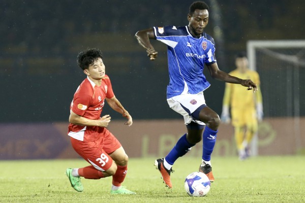4 cựu vương V-League đua trụ hạng: Có HAGL, Đà Nẵng và đội nào nữa?