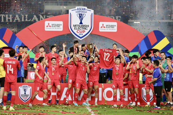 Bảng xếp hạng FIFA: Đội tuyển Việt Nam rớt 1 bậc, xếp trên Indonesia và bỏ xa Malaysia