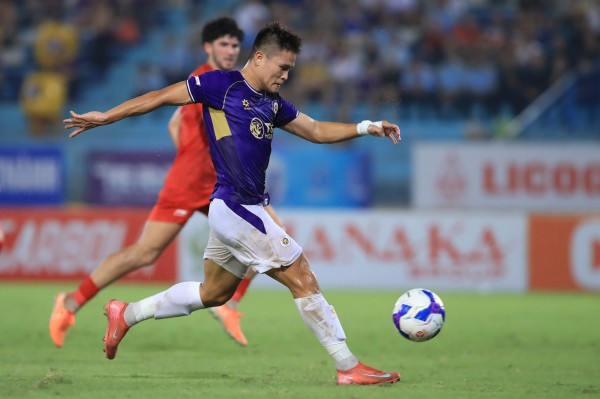 Bảng xếp hạng V-League mới nhất: Bất ngờ vị trí CLB Hà Nội, HAGL bị đẩy xuống tận đáy