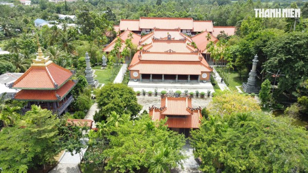 Bên trong chùa cổ gần 200 năm ở Đồng Tháp Bên trong chùa cổ gần 200 năm ở Đồng Tháp