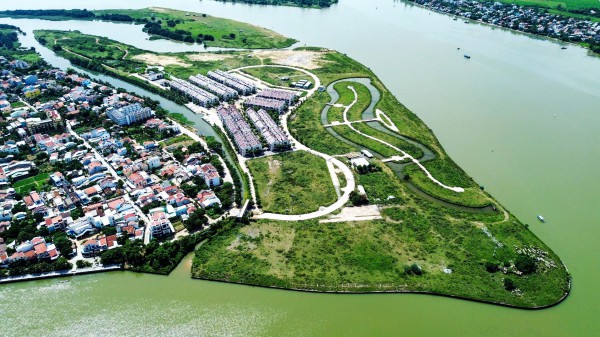 Cận cảnh loạt biệt thự nghìn tỉ 'đắp chiếu' tại Hội An đang rao đấu giá