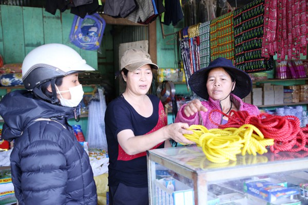Chung dòng máu Lạc Hồng: Dấu chân người miền xuôi giữa đại ngàn Trường Sơn Chung dòng máu Lạc Hồng: Dấu chân người miền xuôi giữa đại ngàn Trường Sơn