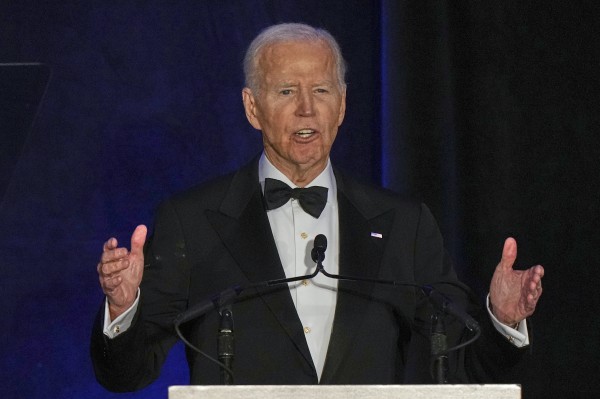 Cựu Tổng thống Mỹ Biden phẫu thuật ung thư da Cựu Tổng thống Mỹ Biden phẫu thuật ung thư da