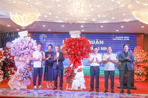 Đội Quảng Ninh quyết tâm giành vé V-League, cuộc đua tranh suất thăng hạng nóng bỏng