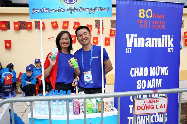 Gần 1 triệu sản phẩm Vinamilk tiếp sức cho đại lễ kỷ niệm 80 năm Quốc khánh Gần 1 triệu sản phẩm Vinamilk tiếp sức cho đại lễ kỷ niệm 80 năm Quốc khánh