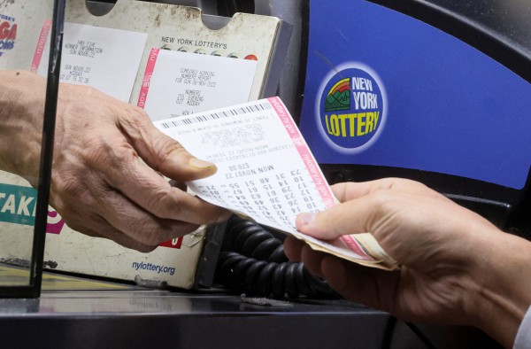 Giải độc đắc Powerball 1,3 tỉ USD đang chờ chủ Giải độc đắc Powerball 1,3 tỉ USD đang chờ chủ