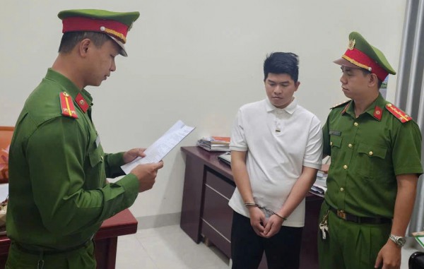 Mua chim cảnh trên mạng, nhiều người 'sập bẫy' lừa đảo từ Facebook ảo