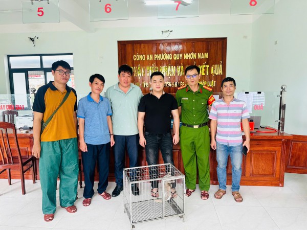 Mua động vật quý hiếm rồi giao nộp cho công an