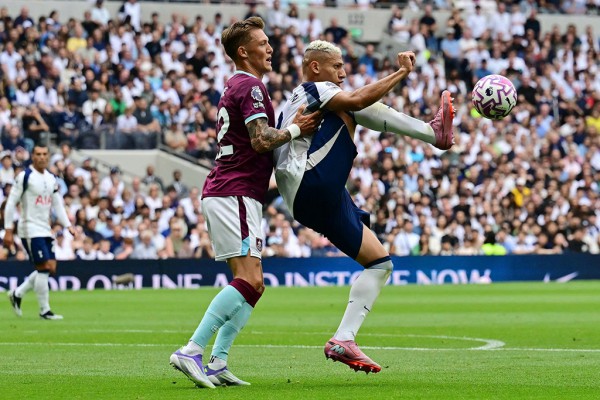 Ngoại hạng Anh: Tottenham khởi đầu quá ổn Ngoại hạng Anh: Tottenham khởi đầu quá ổn