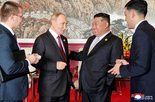 Ông Kim Jong-un tuyên bố Triều Tiên ủng hộ quân đội Nga như 'bổn phận anh em'
