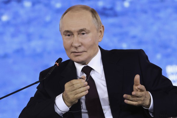 Ông Putin cảnh báo sẽ tấn công lính phương Tây tại Ukraine