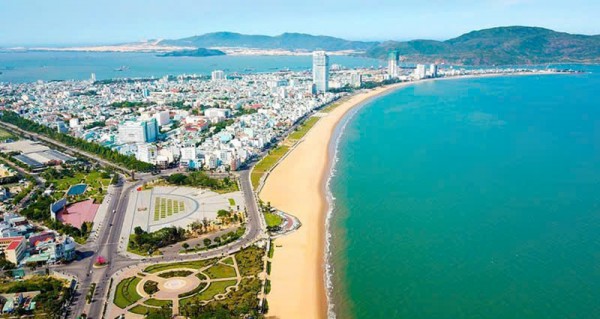 Pháp lý minh bạch: ‘Bộ lọc’ thu hút dòng tiền đầu tư tại Quy Nhơn Pháp lý minh bạch: ‘Bộ lọc’ thu hút dòng tiền đầu tư tại Quy Nhơn