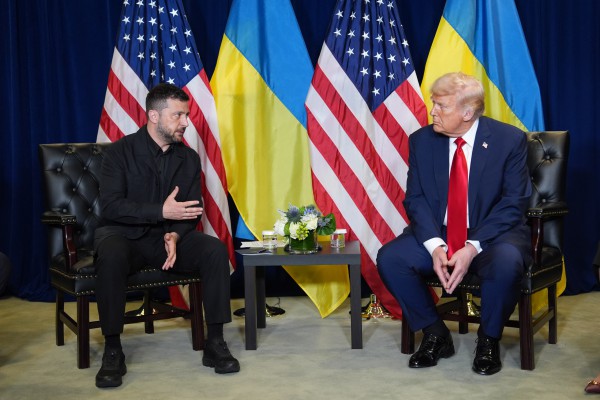 Rộ tin Ukraine muốn tên lửa Tomahawk, Tổng thống Trump đang cân nhắc